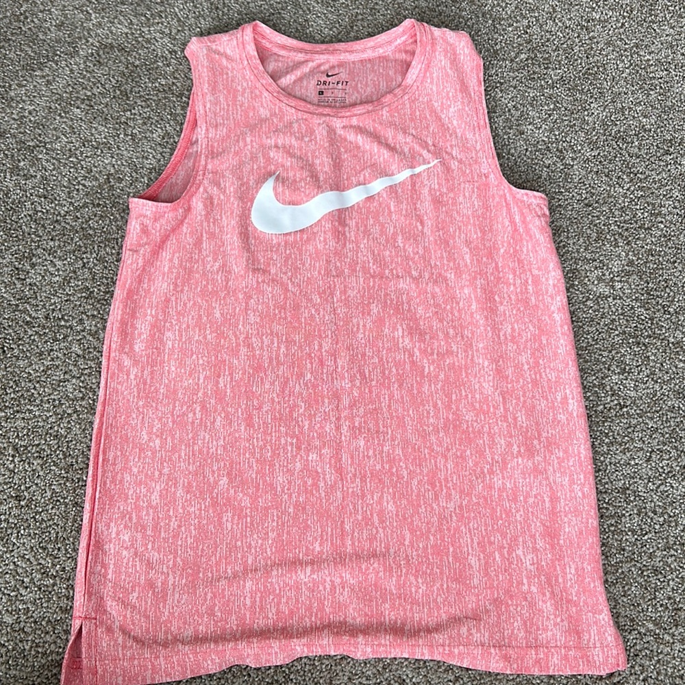 Nike kids large athletic tank